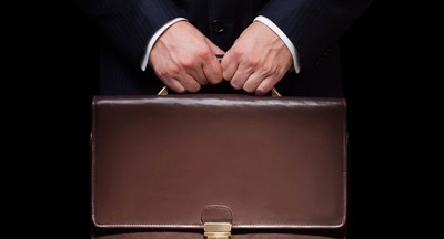 Глава Большого Камня тайно назначил директора «скандально-унитазной» школы