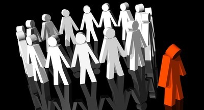 Правомерна ли изоляция детей, не привитых против кори, в течение 21 дня без оплаты больничного родителям?