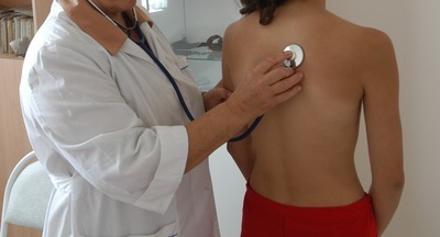 Врачи предлагают включить в диспансеризацию подростков УЗИ молочных желез