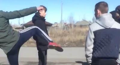 Прокуратура нашла школьников, которые избили подростка на камеру