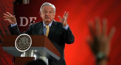 Президент Мексики очистит платежные ведомости школ от «мертвых душ»