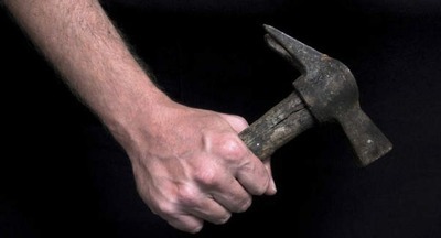 В Петербурге отстранили от работы трудовика, обещавшего убить учеников