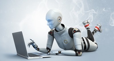 В школах Москвы в мае пройдут интерактивные уроки с участием робота-трансформера