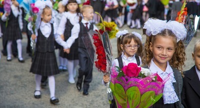 Начало учебного года в России могут перенести