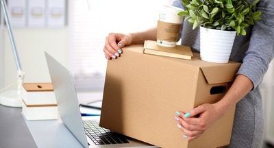 Учителя английского уволили из школы из-за мата в соцсетях