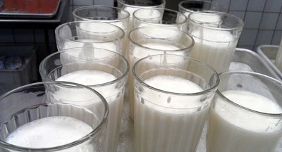 В школах и детсадах  возможны перебои с молочкой  