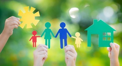 Многодетным семьям Путин вручит ордена «Родительская слава»