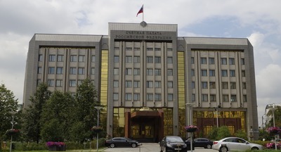 В 50 регионах РФ не выполнили «майские указы» по повышению зарплат медикам