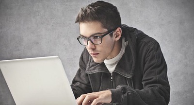 На ЕГЭ и ОГЭ по гуманитарным предметам разрешат пользоваться интернетом