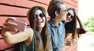 Селфи вынуждают подростков колоть ботокс