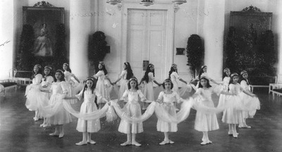 Шойгу откроет в Петербурге закрытую школу для девочек