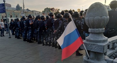 Суд зарегистрировал иск о лишении родительских прав участников митинга