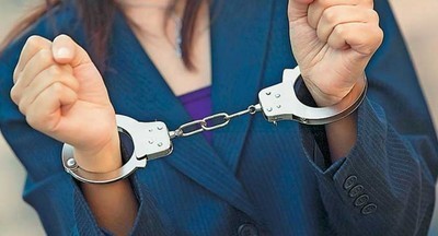 В Нижнем Новгороде сотрудницу детсада задержали при закладке наркотиков