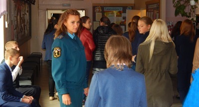 МЧС в сентябре проведет тренировки по эвакуации во всех школах