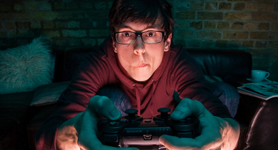 Испания занимает первое место в Европе по количеству подростков-игроманов