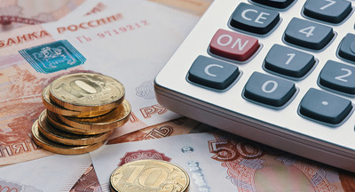 Владимир Путин поручил увеличить стимулирующие выплаты врачам и учителям (не всем)