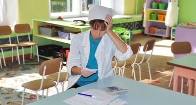 Ситуация с зарплатами в дошкольном образовании еще острее, чем в школах