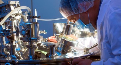 Президент дал поручения по профессиям будущего и по экспорту высокотехнологичной продукции