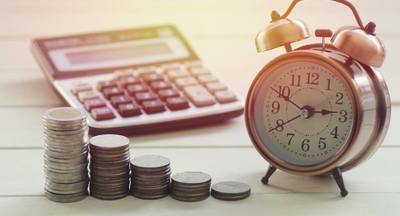 Минпросвещения работает над вопросом отраслевой оплаты труда педагогов