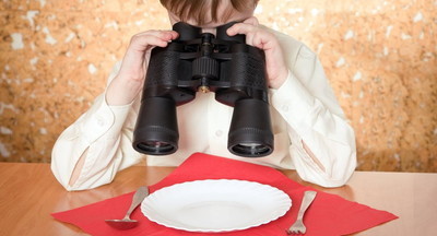 Онищенко объяснил, почему школьники испытывают чувство голода