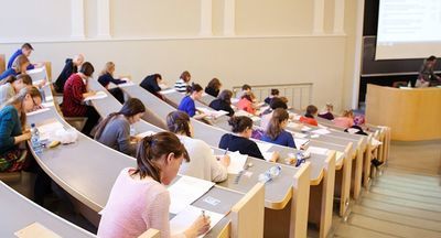 В России могут перенести вступительные экзамены в вузах