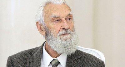 Умер академик Виталий Костомаров