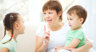 Как поговорить с дошкольниками о коронавирусе и изменениях, которые происходят в их жизни