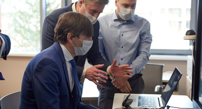 Сергей Кравцов: «Необходимо создать качественную многофункциональную систему для дистанционного обучения школьников и педагогов»