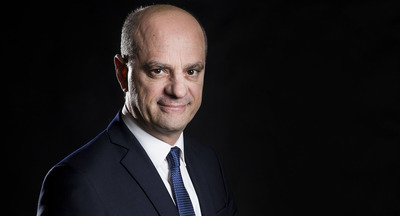 Французские учителя теряют учеников, у которых проблемы с интернетом и нет компьютеров