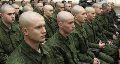 Родители попросили изменить сроки призыва из-за ЕГЭ