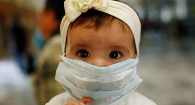 Педиатры предупредили об опасности медицинских масок для малышей