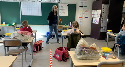 Социальная дистанция и ношение масок: что ждет немецких школьников осенью