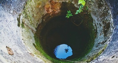 Под Орлом нашли колодец, куда нацисты сбрасывали детей из концлагеря