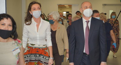 Врио руководителя Рособрнадзора Анзор Музаев посетил пробный ЕГЭ 