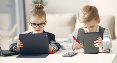 Минпросвещения намерено протестировать в ЯНАО и Тюменской области дистанционное обучение