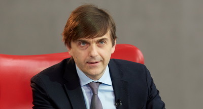 Сергей Кравцов заявил, что голосование в школах не повлияло на безопасность ЕГЭ