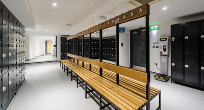 Эксперт предложила обновить правила размещения гардеробов в школах для эффективного использования зданий