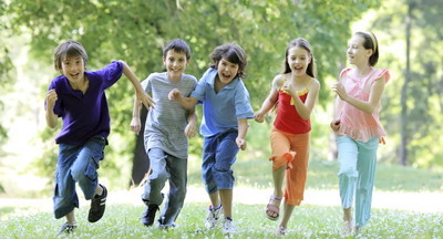 В Самарской области дети придумали уличную игру про самоизоляцию