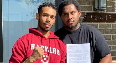 Выпускник прошёл путь от работы мусорщиком до Гарварда, но люди сомневаются в его выборе