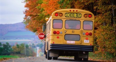 В США взрослый мужчина притворился подростком и пошел в школу 