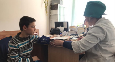 В Госдуме предложили сделать школьную диспансеризацию обязательной