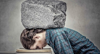 Депрессию у подростков создает не «дистанционка», депрессия – не «ой, мне грустно и скучно сидеть дома»