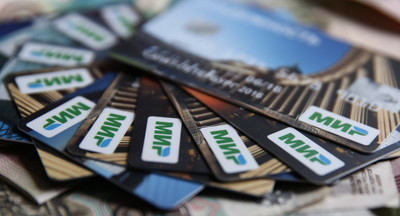 В России меняют порядок получения на карту пенсий и детских пособий