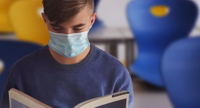 Сколько носителей коронавируса среди школьников