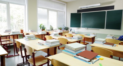 Собянин рассказал, вернутся ли ученики в школы после каникул