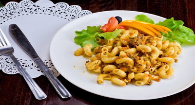 С января школьников перестанут кормить макаронами по-флотски и блинчиками