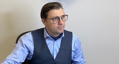 «Пока одни пашут, болеют и снова идут на работу, другие забивают голову людям фейками»