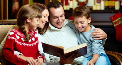 Минпросвещения разработает программу по воспитанию детей в семьях