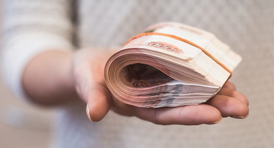 Семьи погибших при стрельбе в казанской школе получат по 1 млн рублей