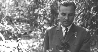 Сухомлинский возвращается?